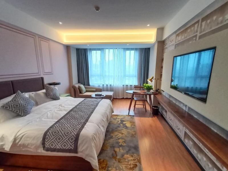 Gemei Hotel Luoyang Longmen High-Speed Railway Station Екстериор снимка