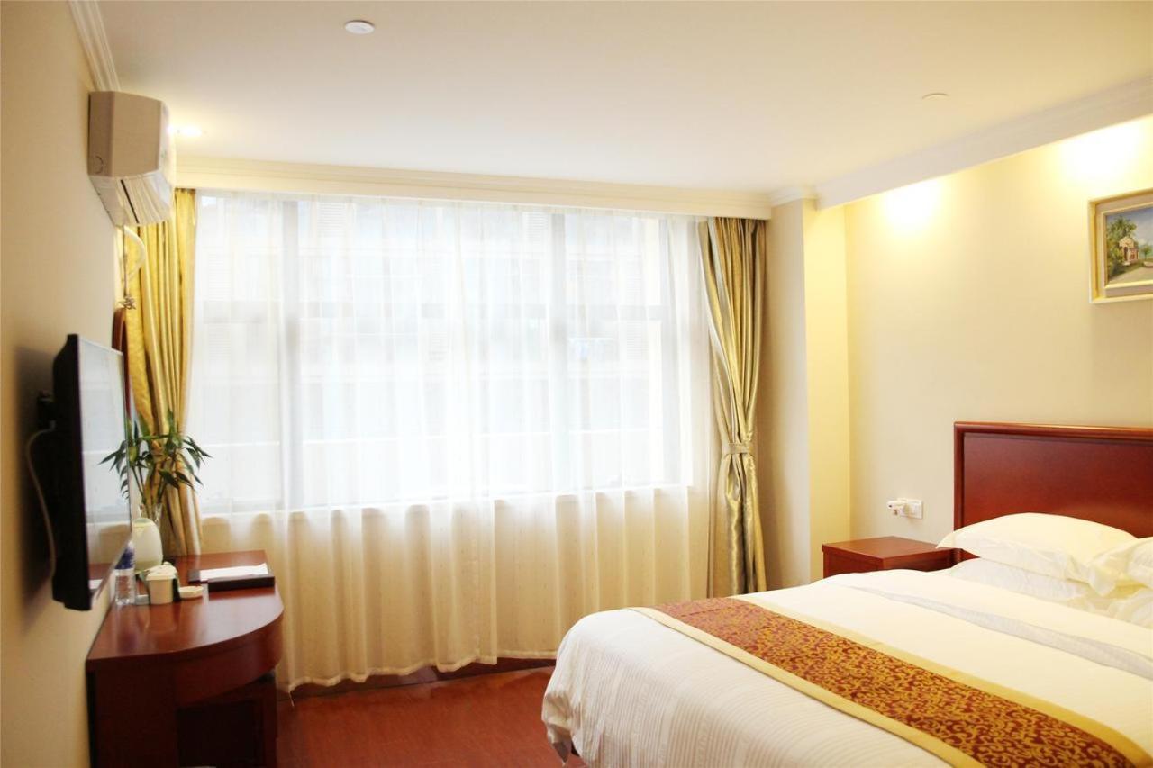 Gemei Hotel Luoyang Longmen High-Speed Railway Station Екстериор снимка